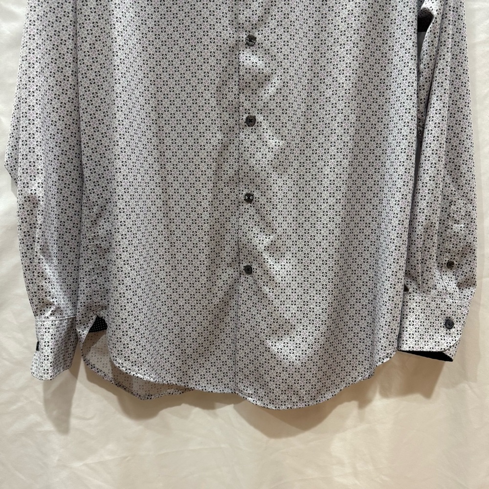 WRK 4-Way Stretch Button Front Shirt Size 16 Geometric Print  Lightweight Office - Picture 5 of 13